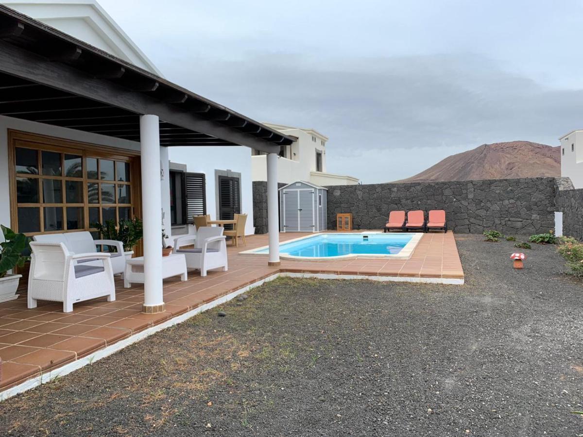 Villa Denise ไยซา ภายนอก รูปภาพ