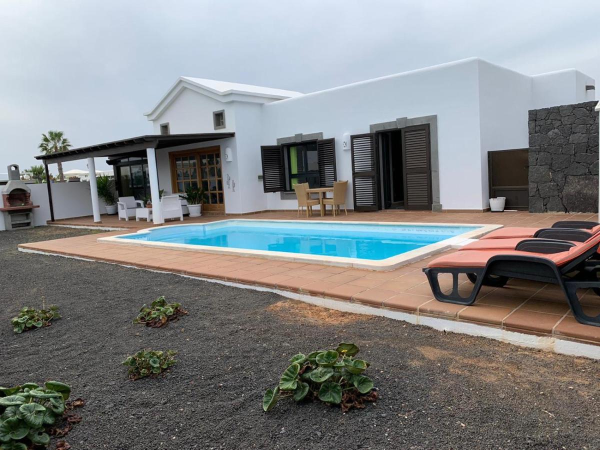 Villa Denise ไยซา ภายนอก รูปภาพ